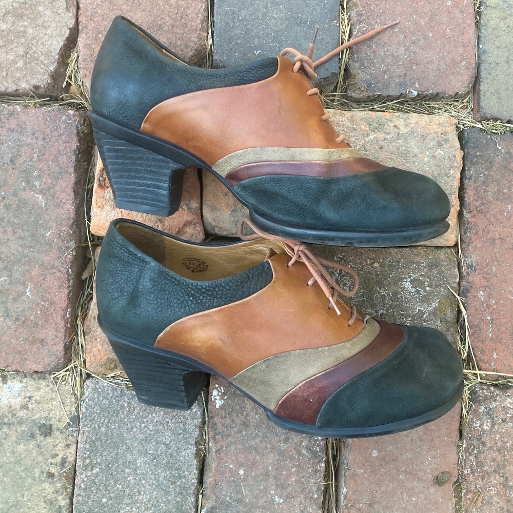 John Fluevog "Vow" shoes, size 11.5